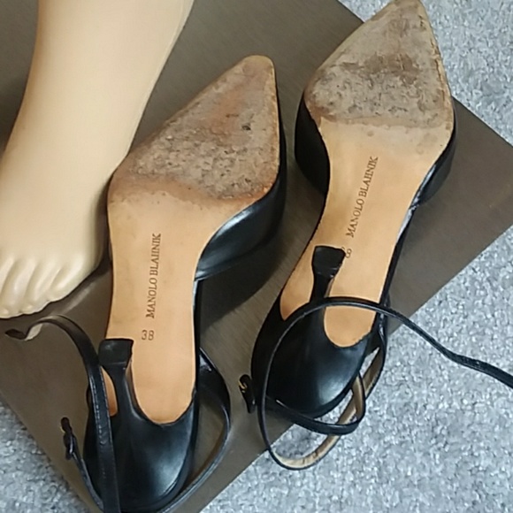 Manolo Blahnik /38/ black shoes with ankle tie - Picture 5 of 8
